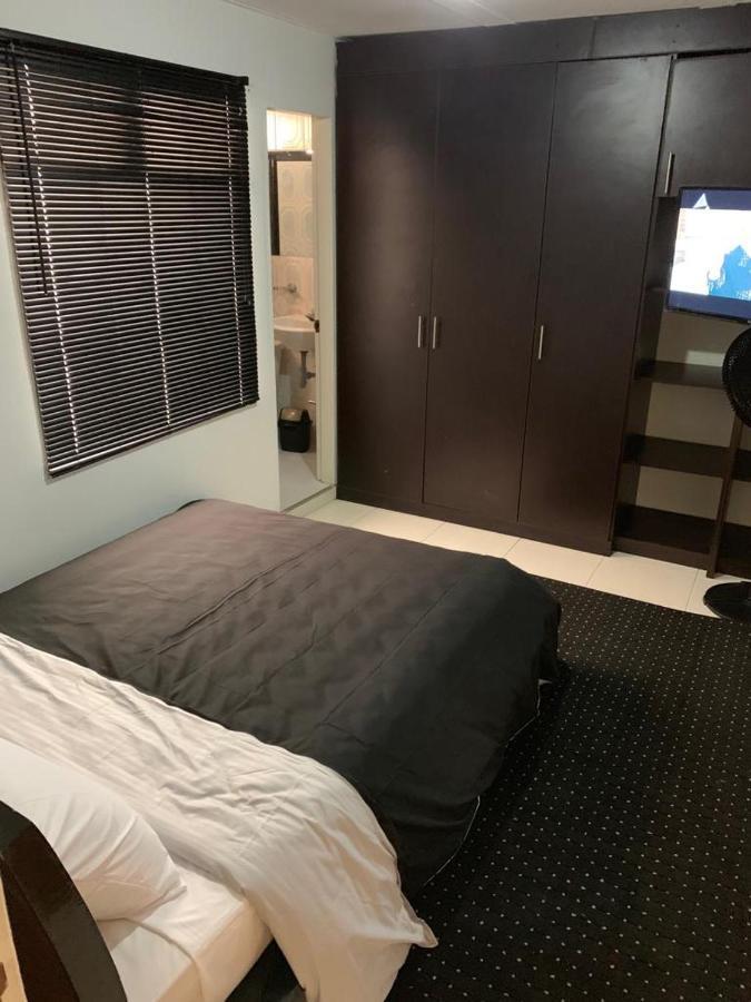 E2 Comodo Y Amplio Apartamento En Laureles Estadio 120 Mts2 Medellín Exterior foto