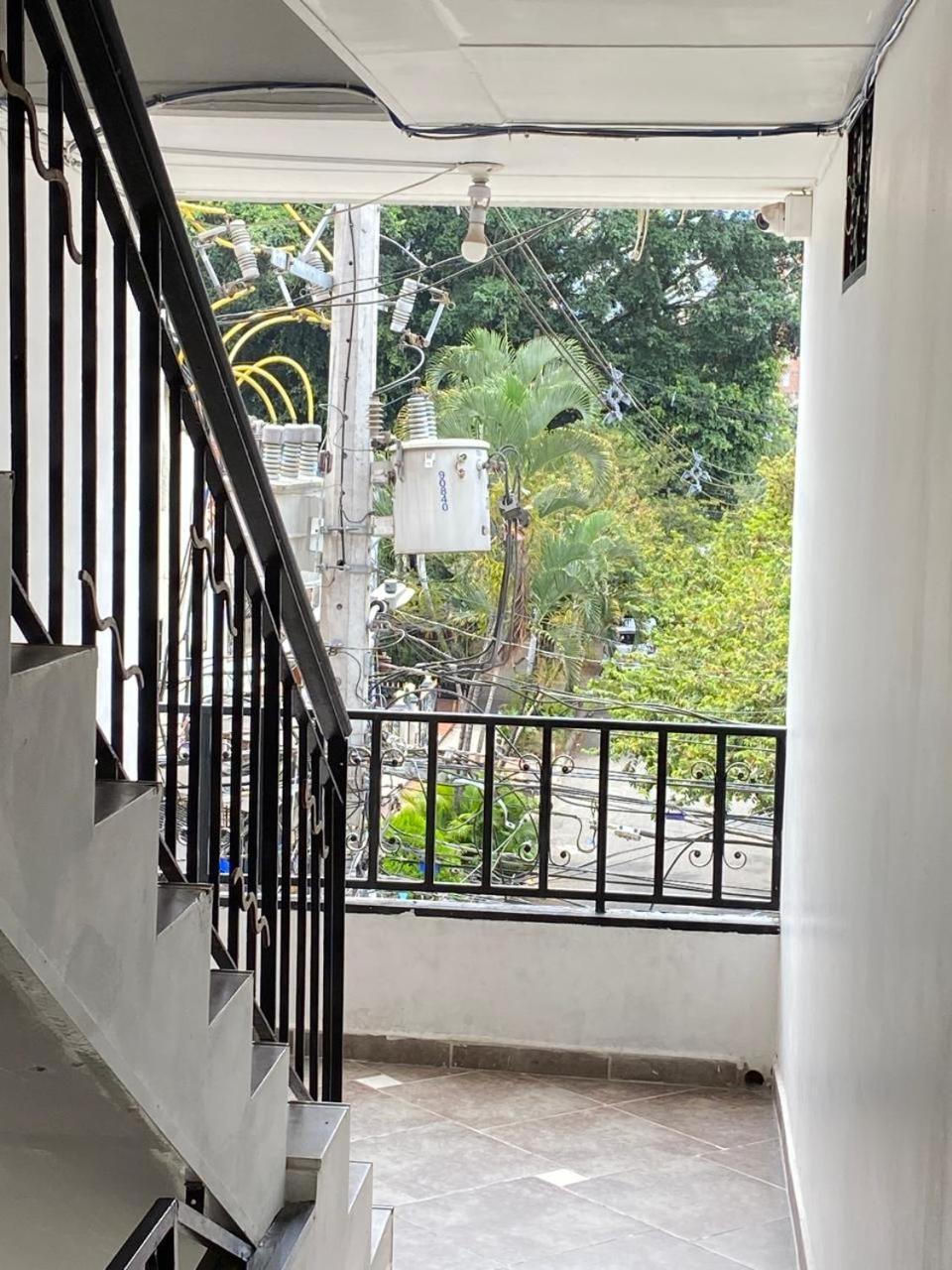 E2 Comodo Y Amplio Apartamento En Laureles Estadio 120 Mts2 Medellín Exterior foto